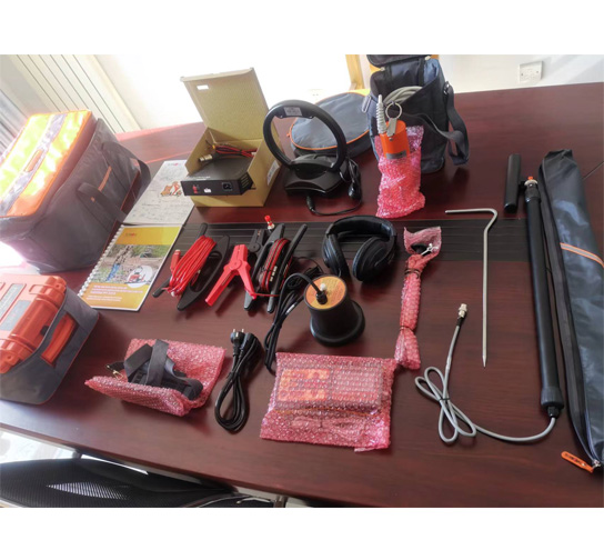 俄羅斯泰克諾PE/PVC非金屬管道定位儀-TPT-522N